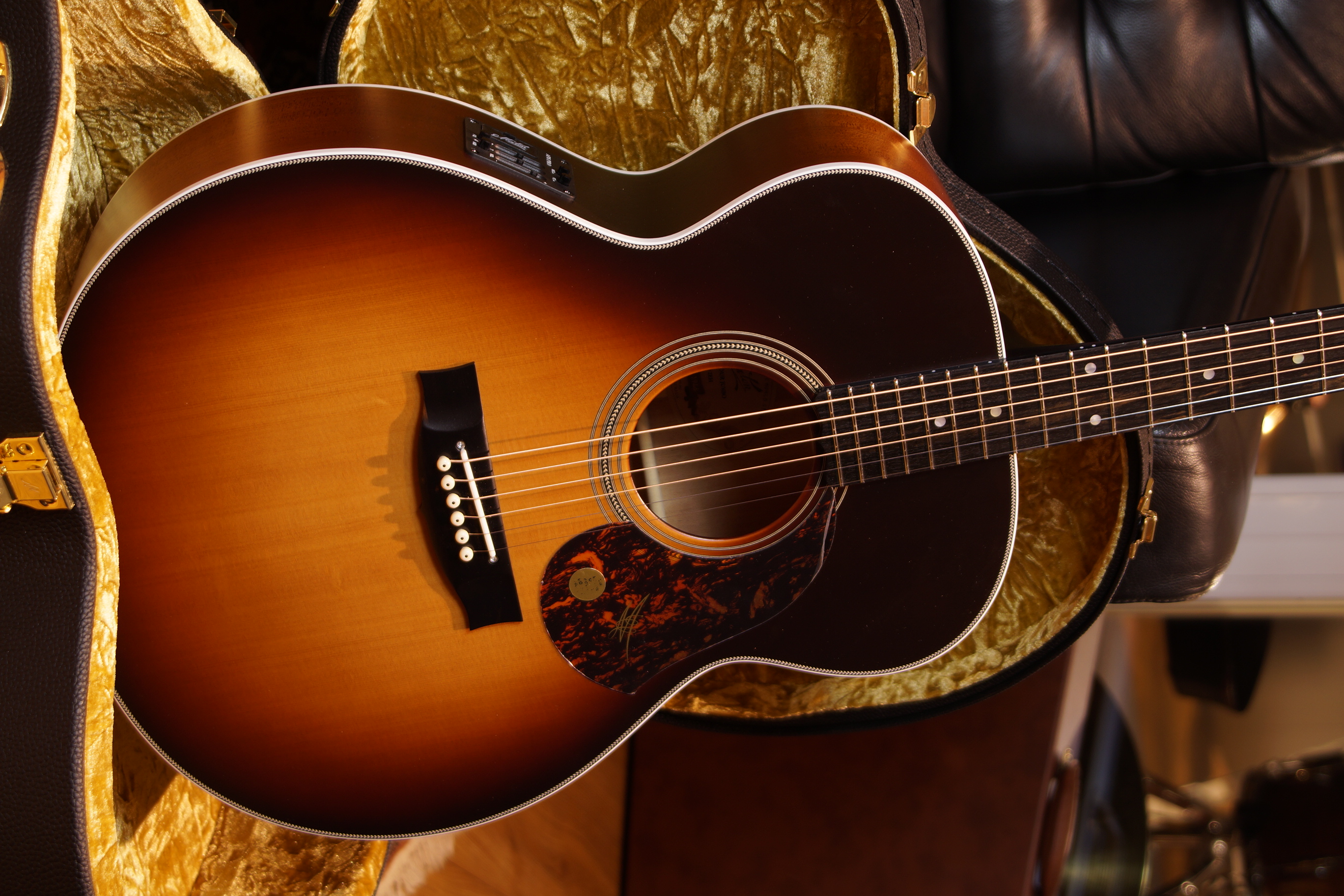 Maton Troubadour Jumbo
