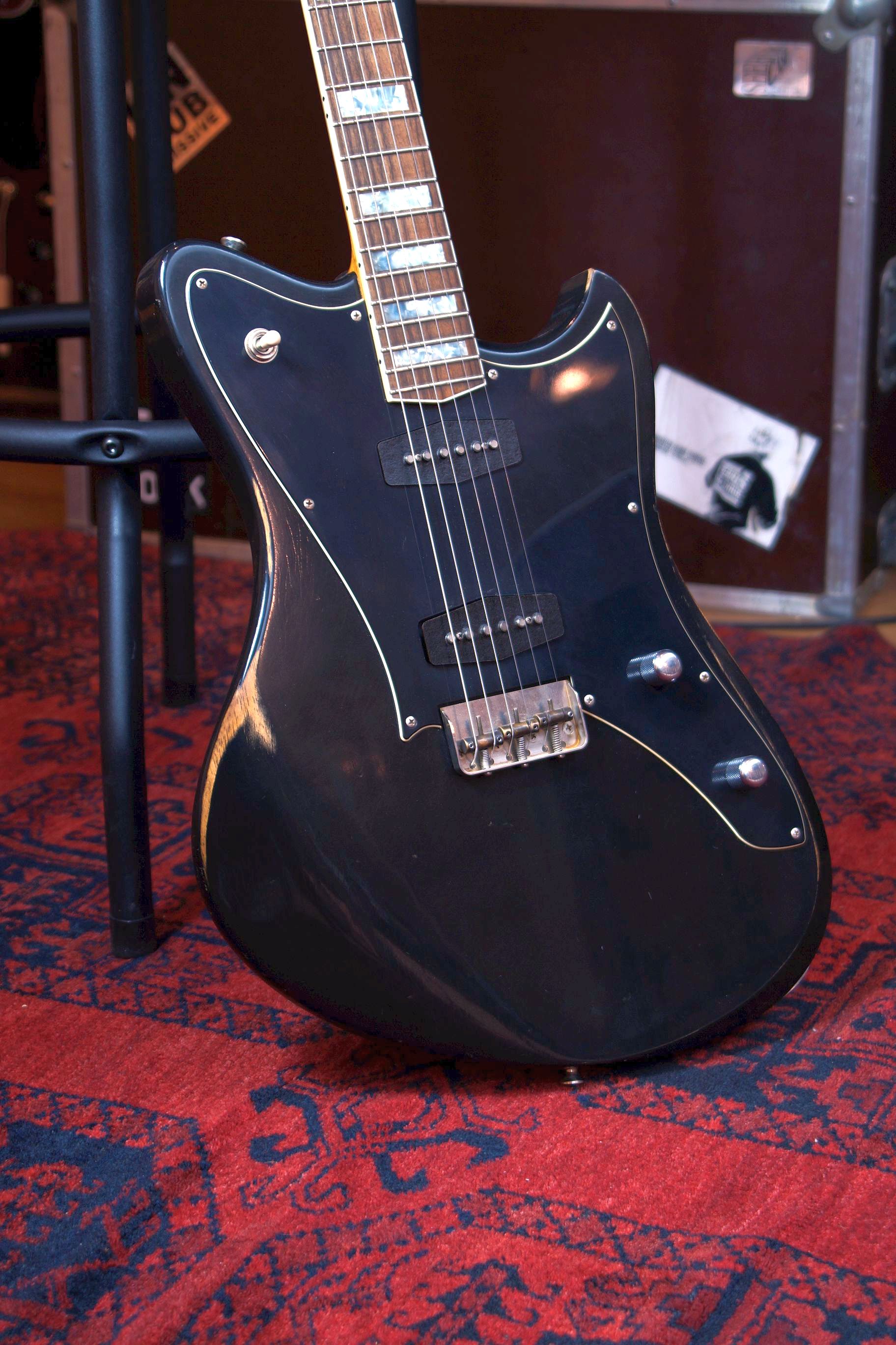 Atkin Electric Mindhorn Deluxe black aged