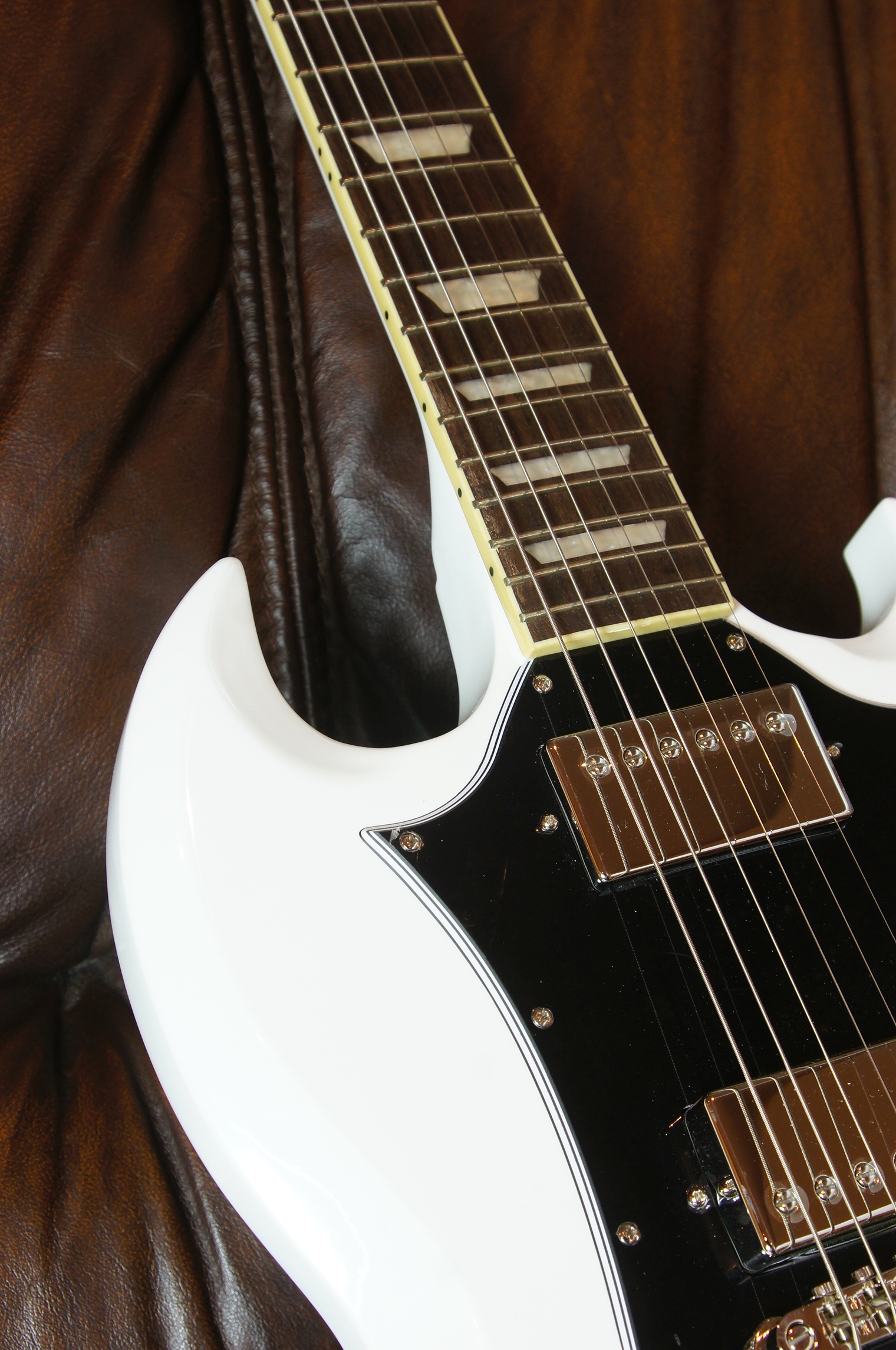 Epiphone SG Standard Alpine White