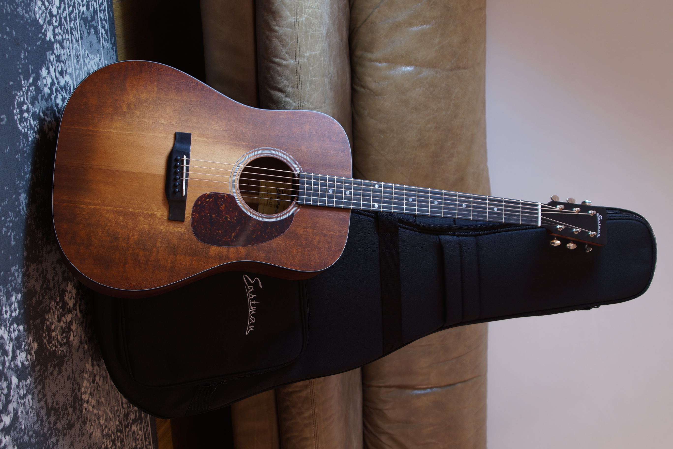 Eastman E1D-CLA inklusive Gigbag
