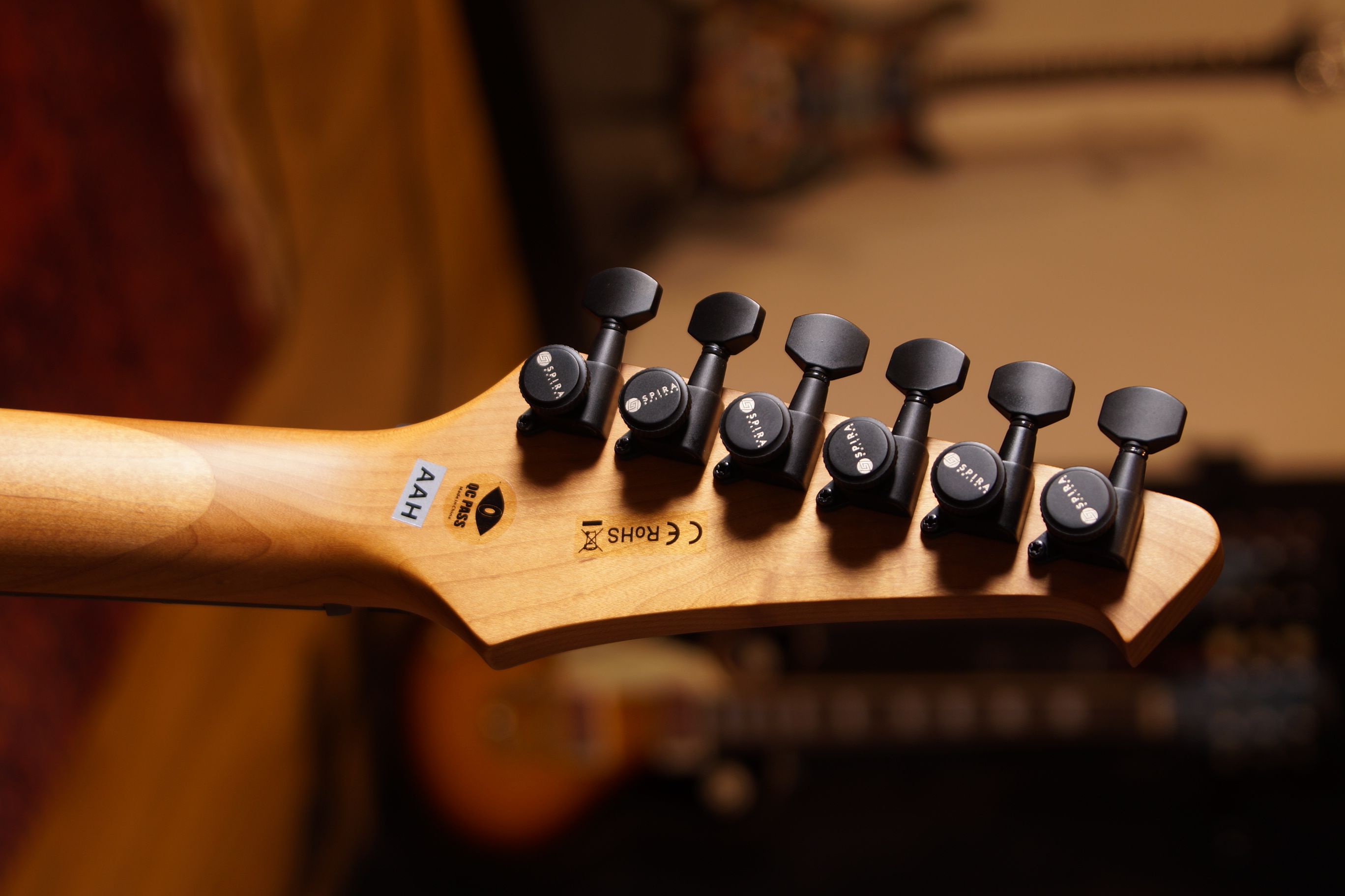 SPIRA Guitars T-400 Baritone MBK Satin Black