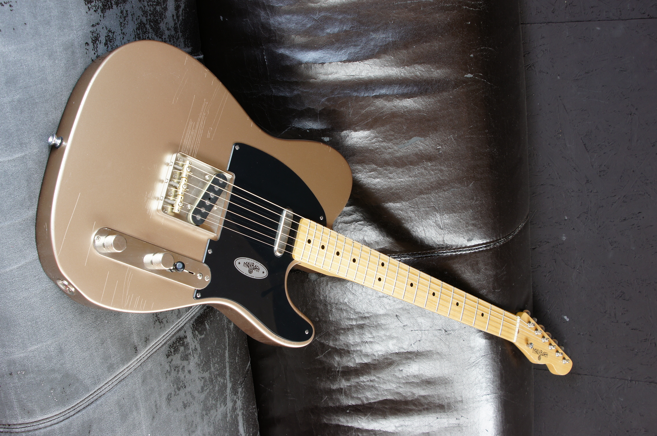 Maybach Texonian T54 Shoreline Gold aged