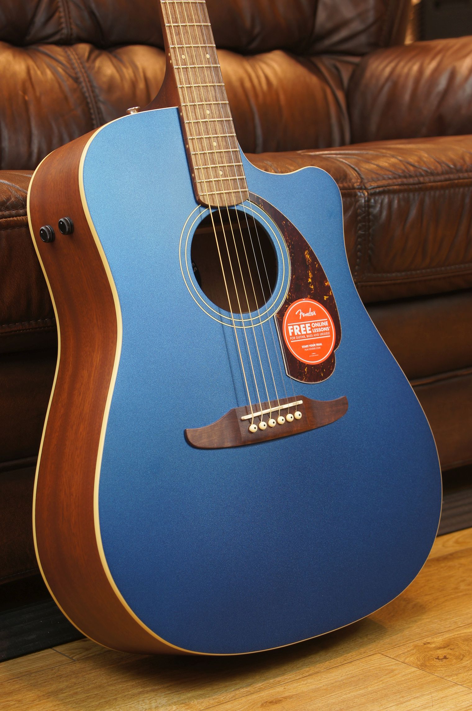 Fender Redondo Player, Walnut Fingerboard, Tortoiseshell Pickguard, Lake Placid Blue