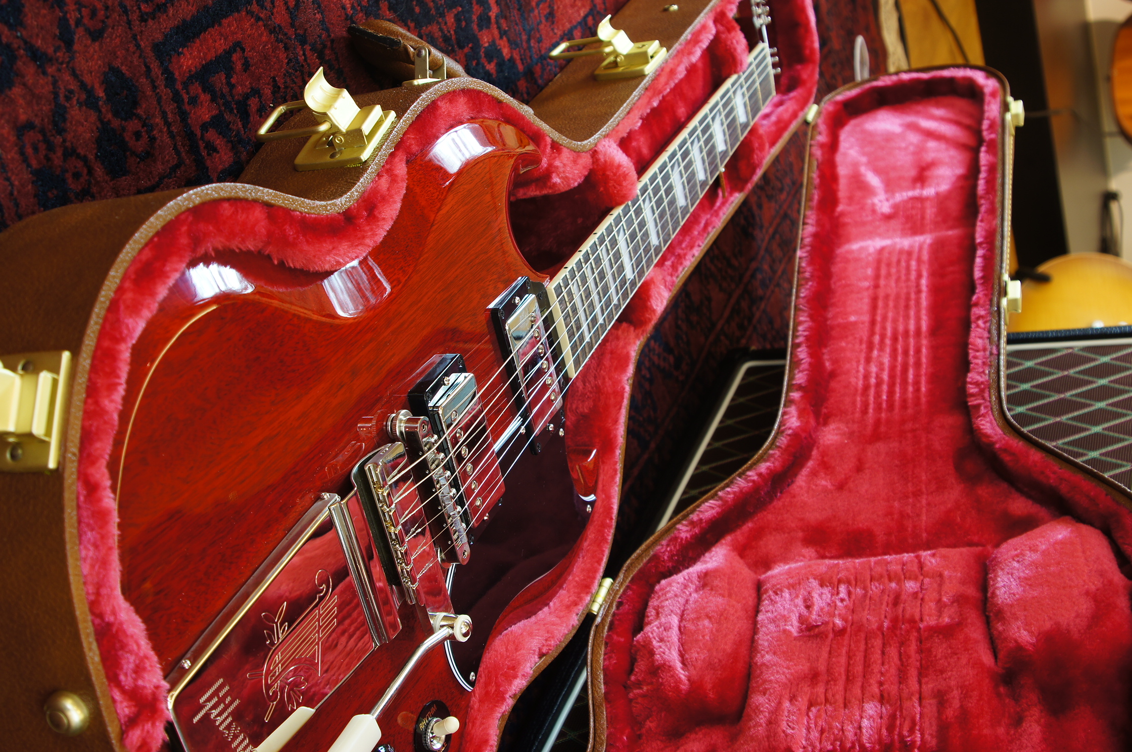 Gibson SG 61 Standard Maestro Vibrola Vintage Cherry