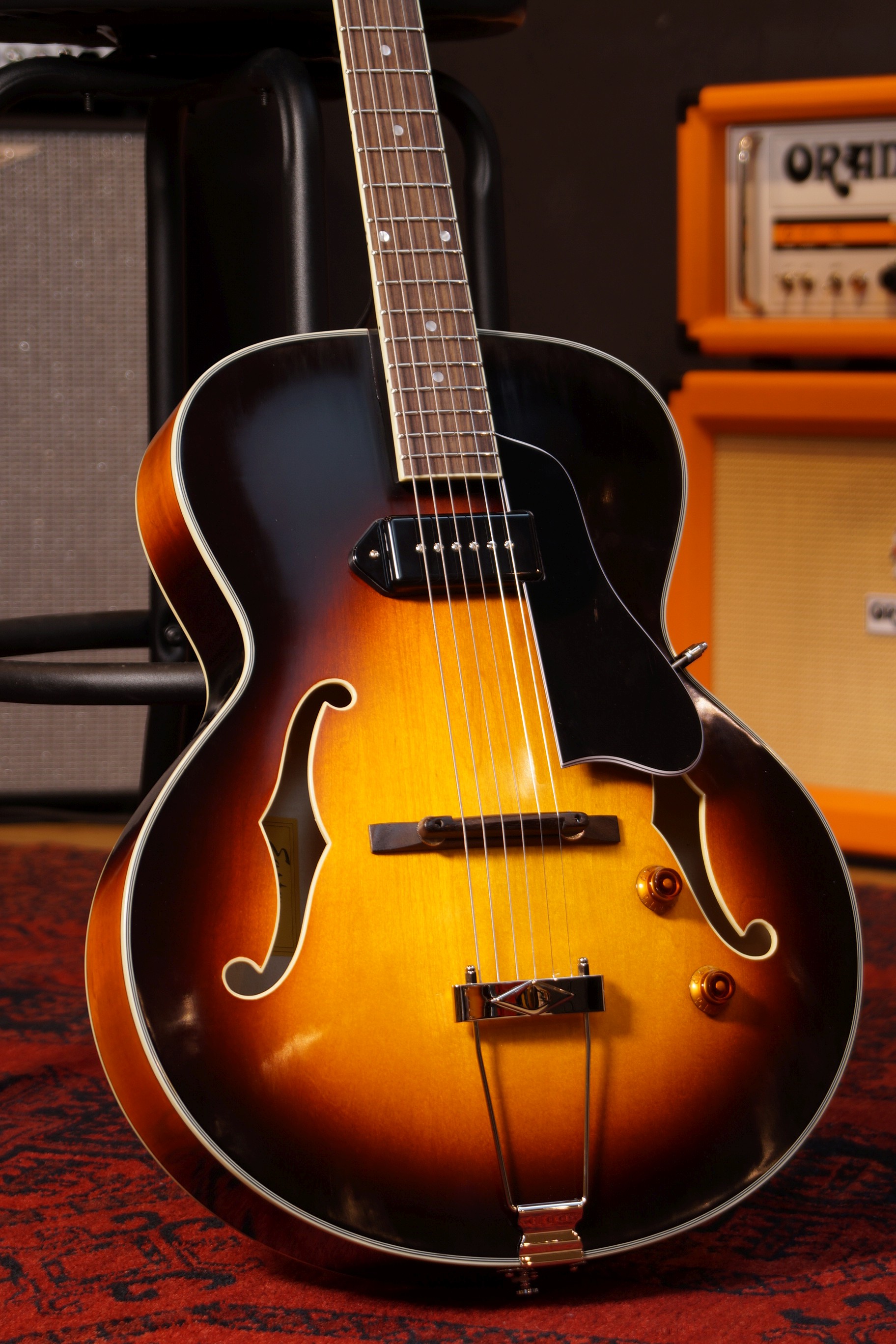 Eastman AR405-P90/TV-SB