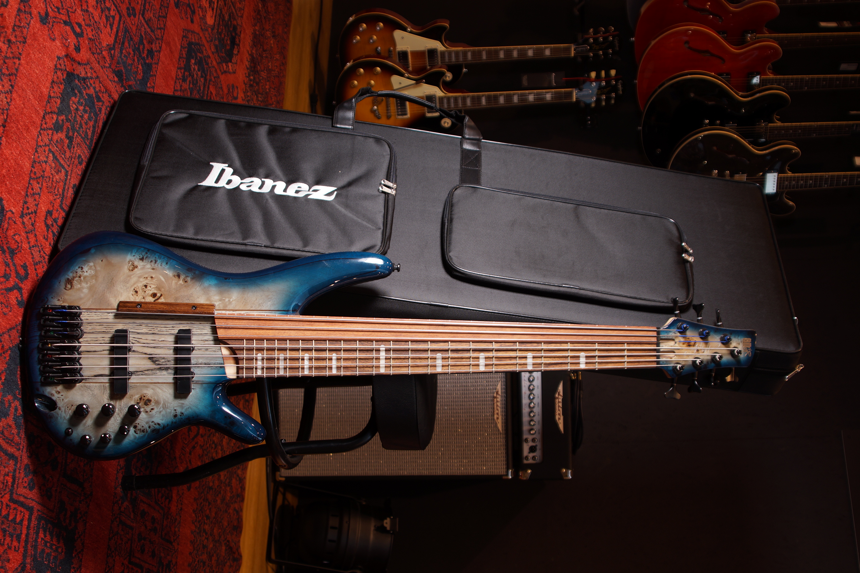 IBANEZ "Ashula" SRAS7-CBS E-Bass 7-String - Cosmic Blue Sunburst + Koffer - B-Stock