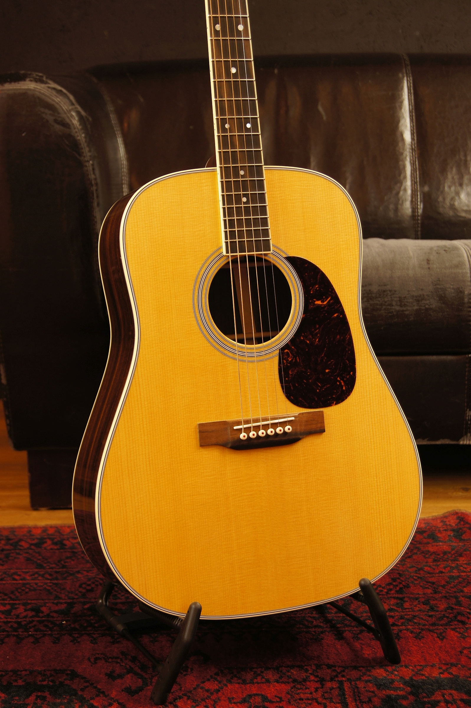 Martin D-35 inklusive Koffer