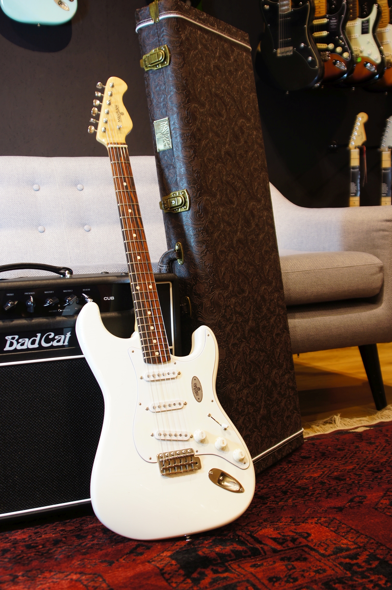 Maybach Stradovari S61 Rosewood Olympic White aged