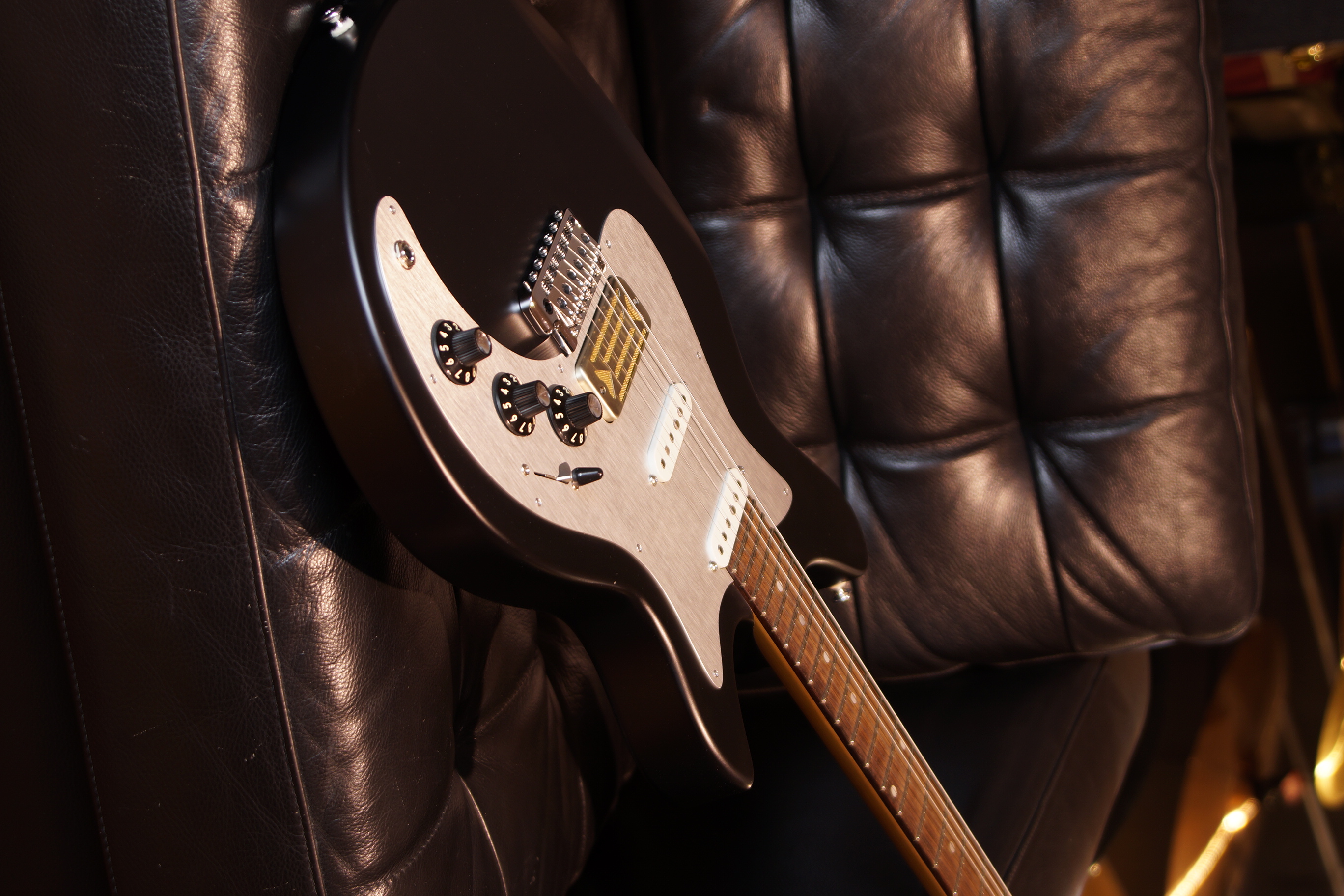 Eastman FullerTone DC 62 Moss Black