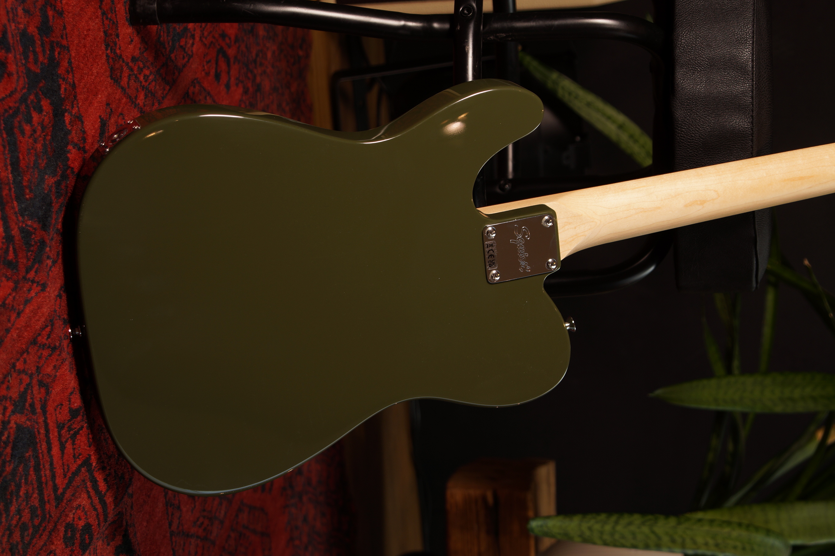 Squier Sonic® Esquire® H, Laurel Fingerboard, Black Pickguard, Olive