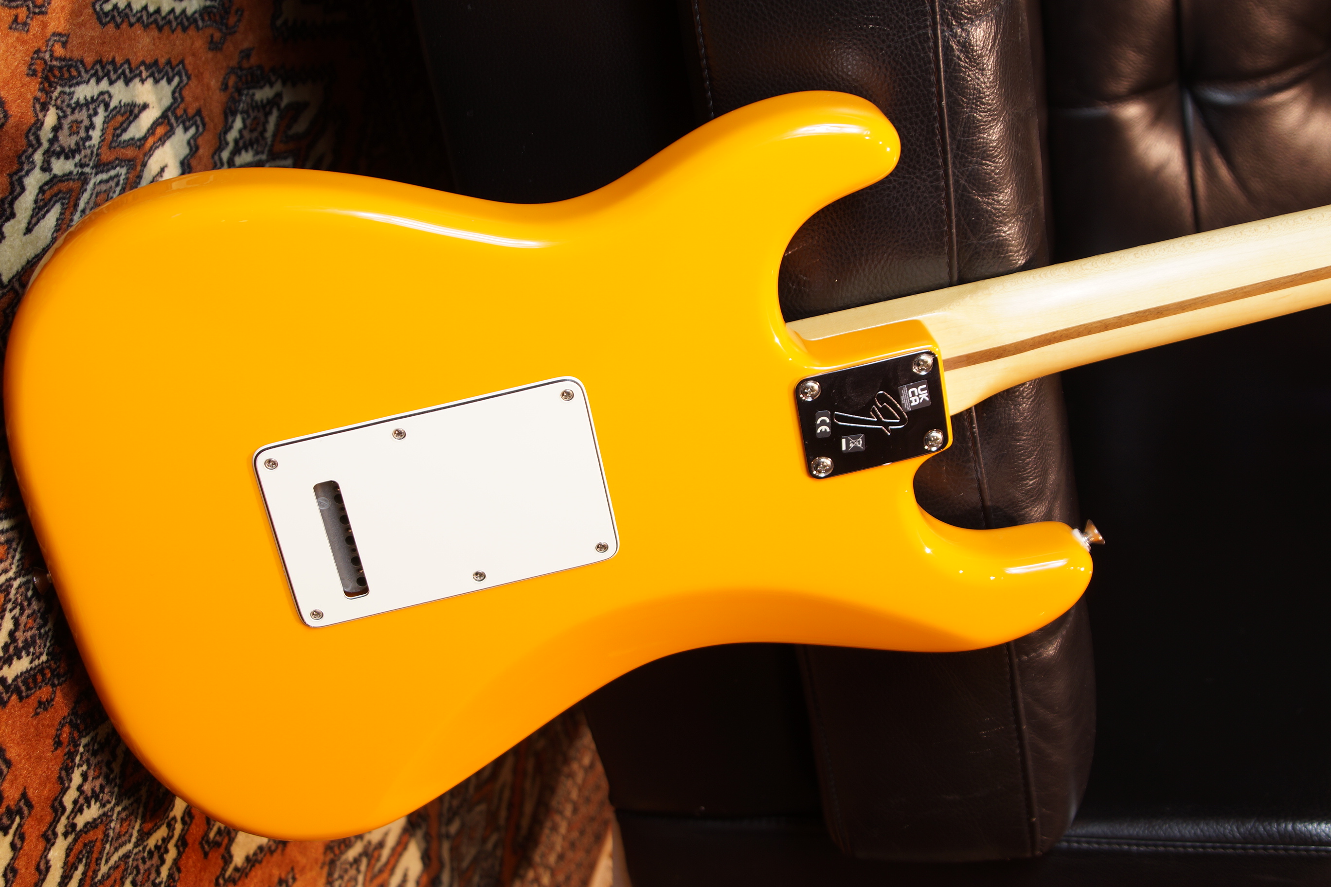 Fender Player Stratocaster Maple Fingerboard Capri Orange - Retoure