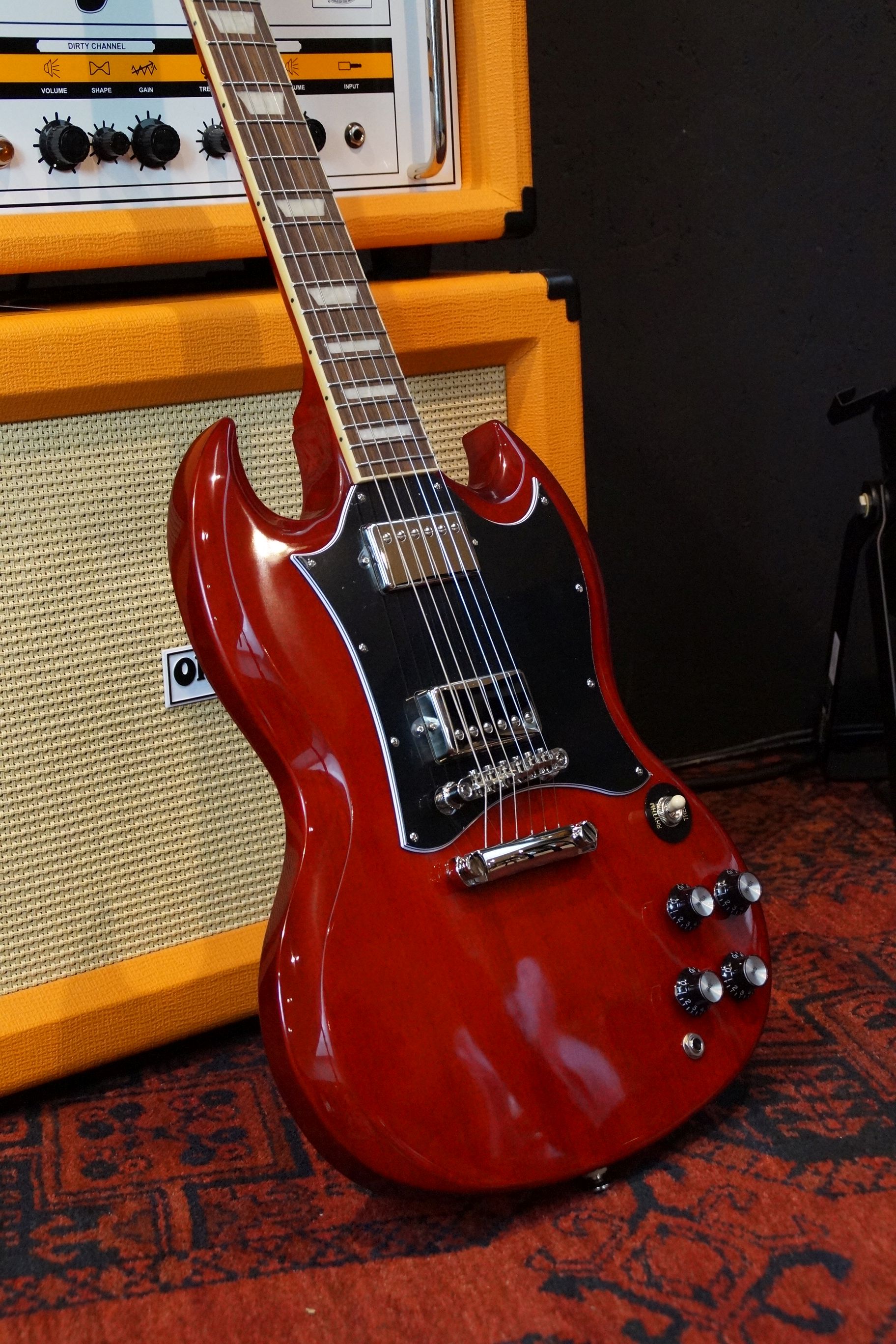 Epiphone SG Standard Heritage Cherry inklusive Tasche