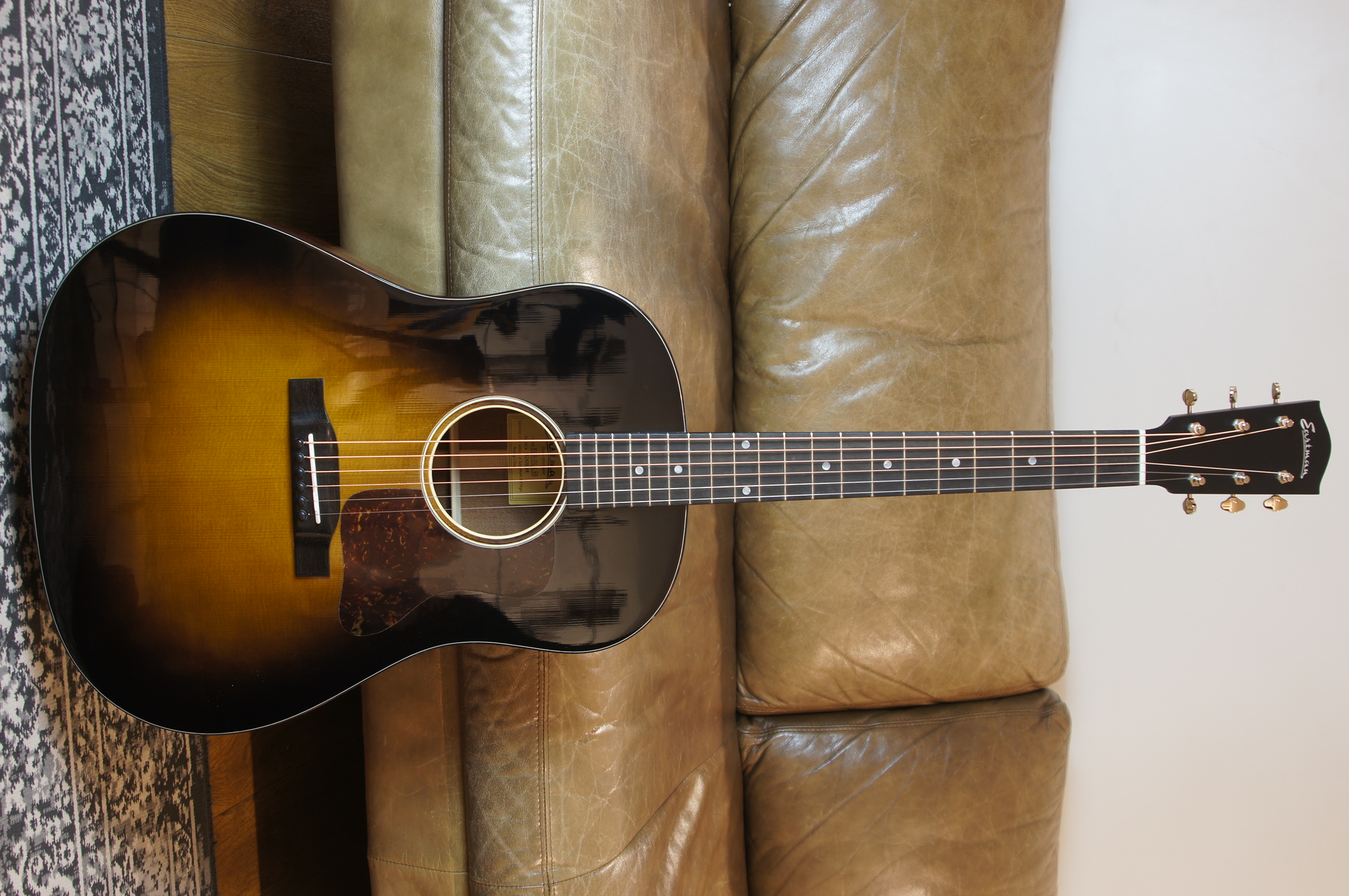 Eastman E1SS Deluxe Sunburst