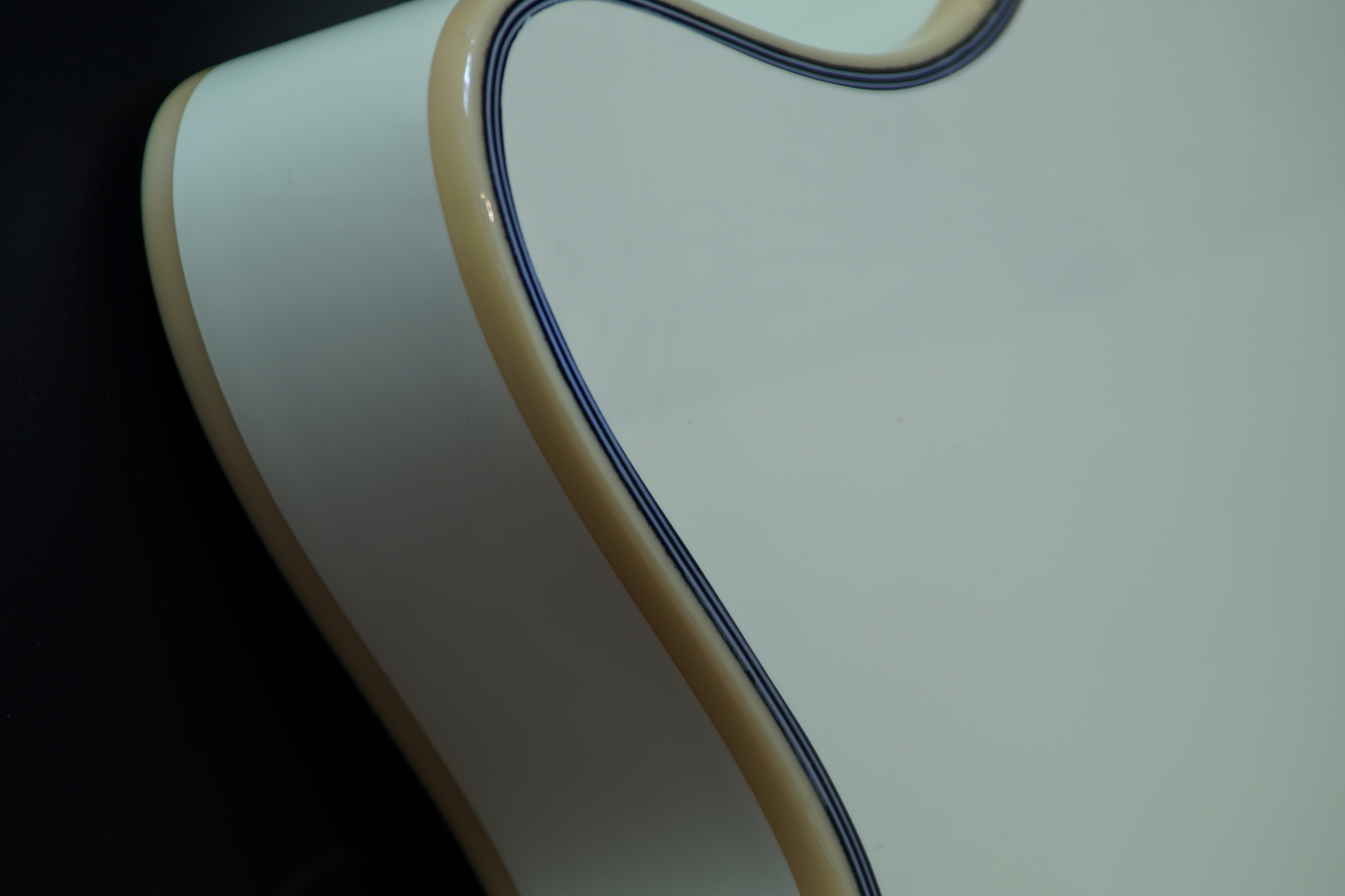 Duesenberg Starplayer TV Duo Tone Catalina Blue B-Stock inkl. Koffer