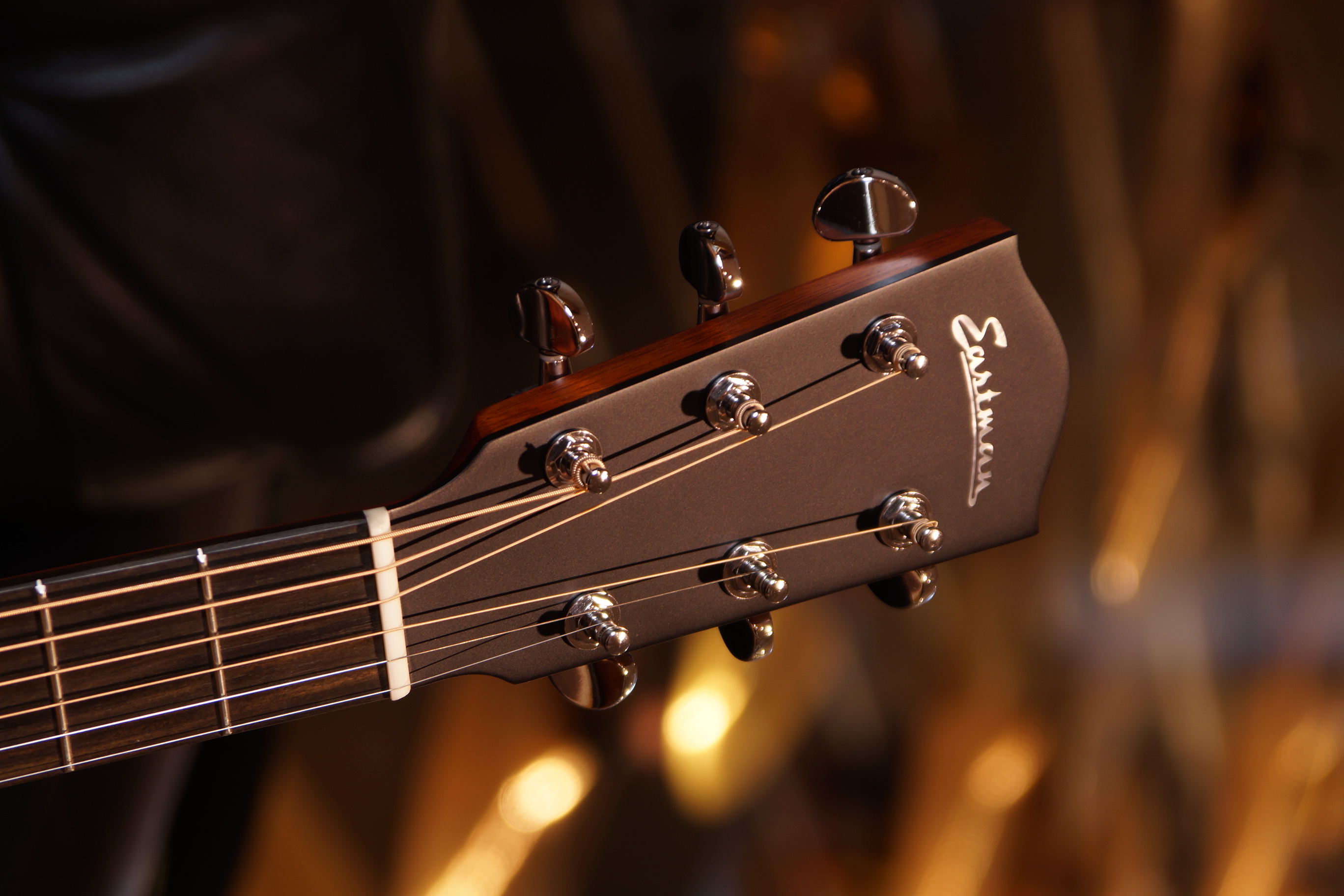 Eastman AC122-1CE natur inklusive Tasche