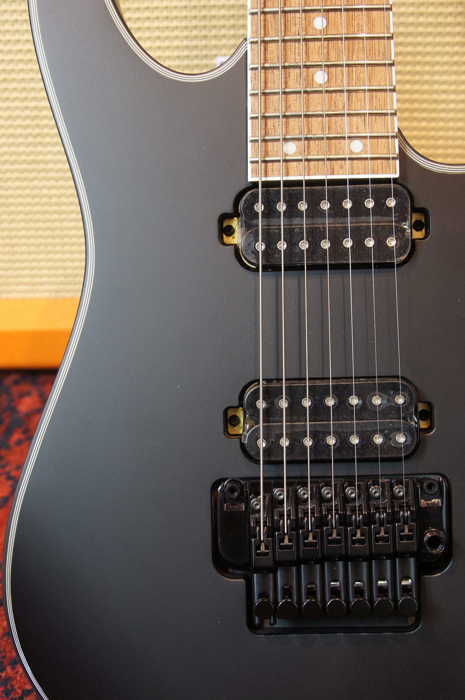 IBANEZ RG 7-Str Black Flat Flyod Rose - B-Ware