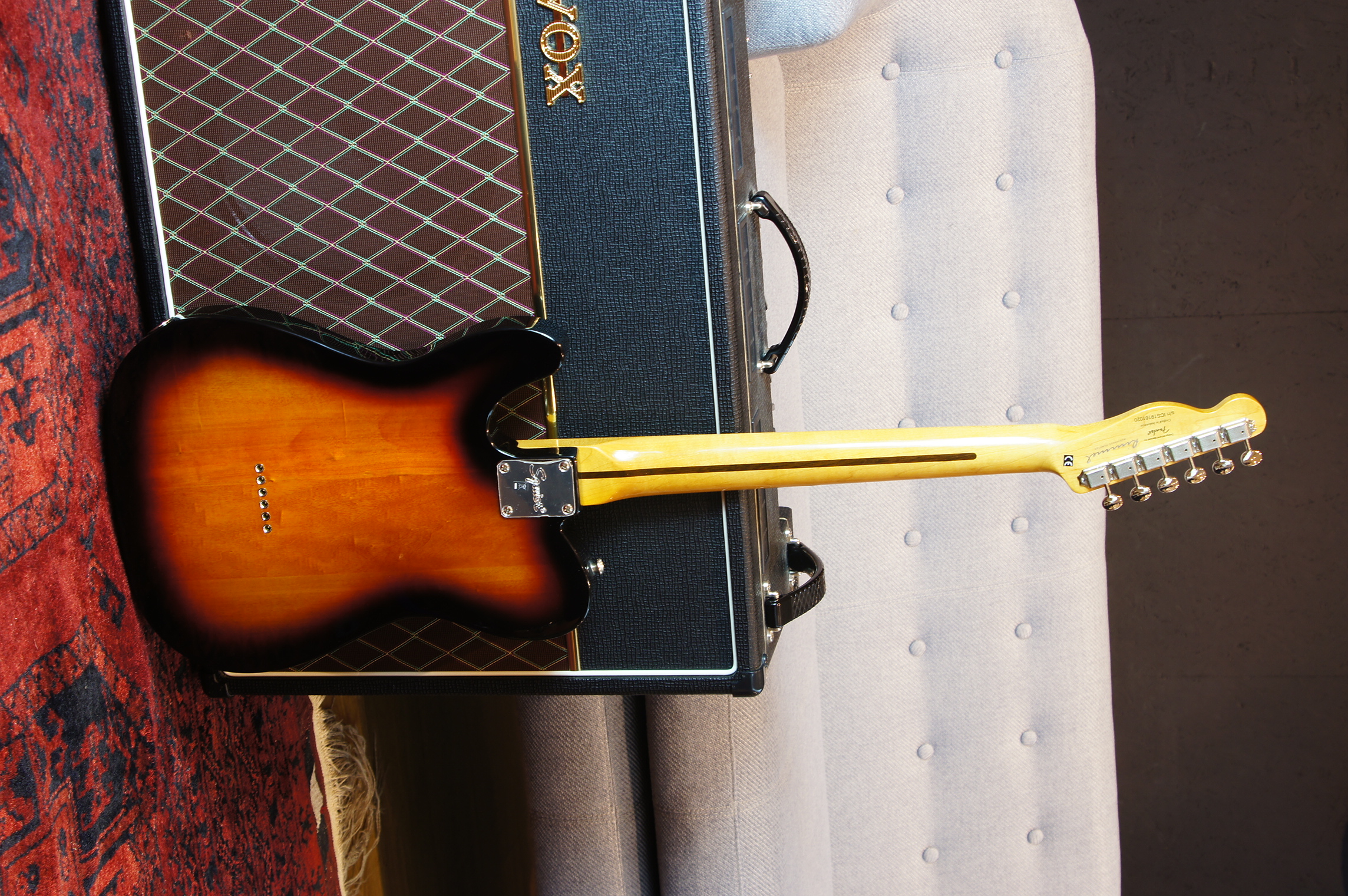 Squier Classic Vibe '70s Telecaster® Custom, Maple Fingerboard, 3-Color Sunburst