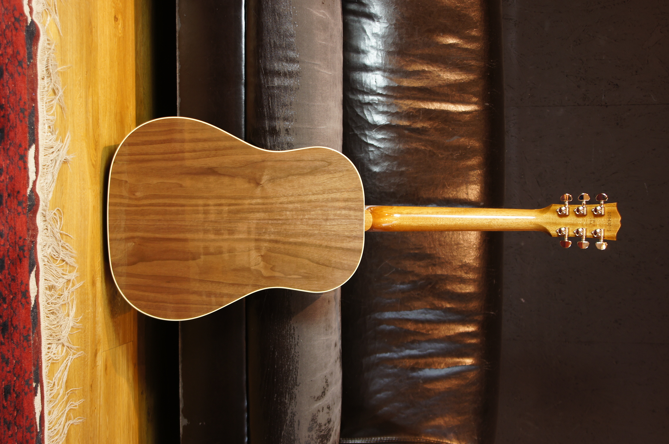 Gibson J-45 Studio Walnut Burst