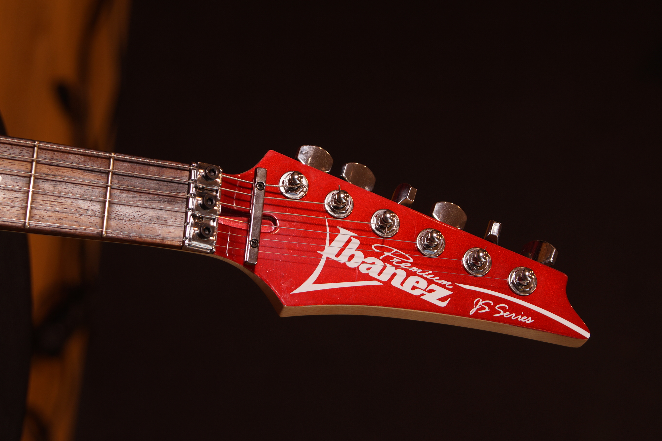 IBANEZ Joe Satriani Signature E-Gitarre 6-String - Candy Apple + Gigbag, B-Stock