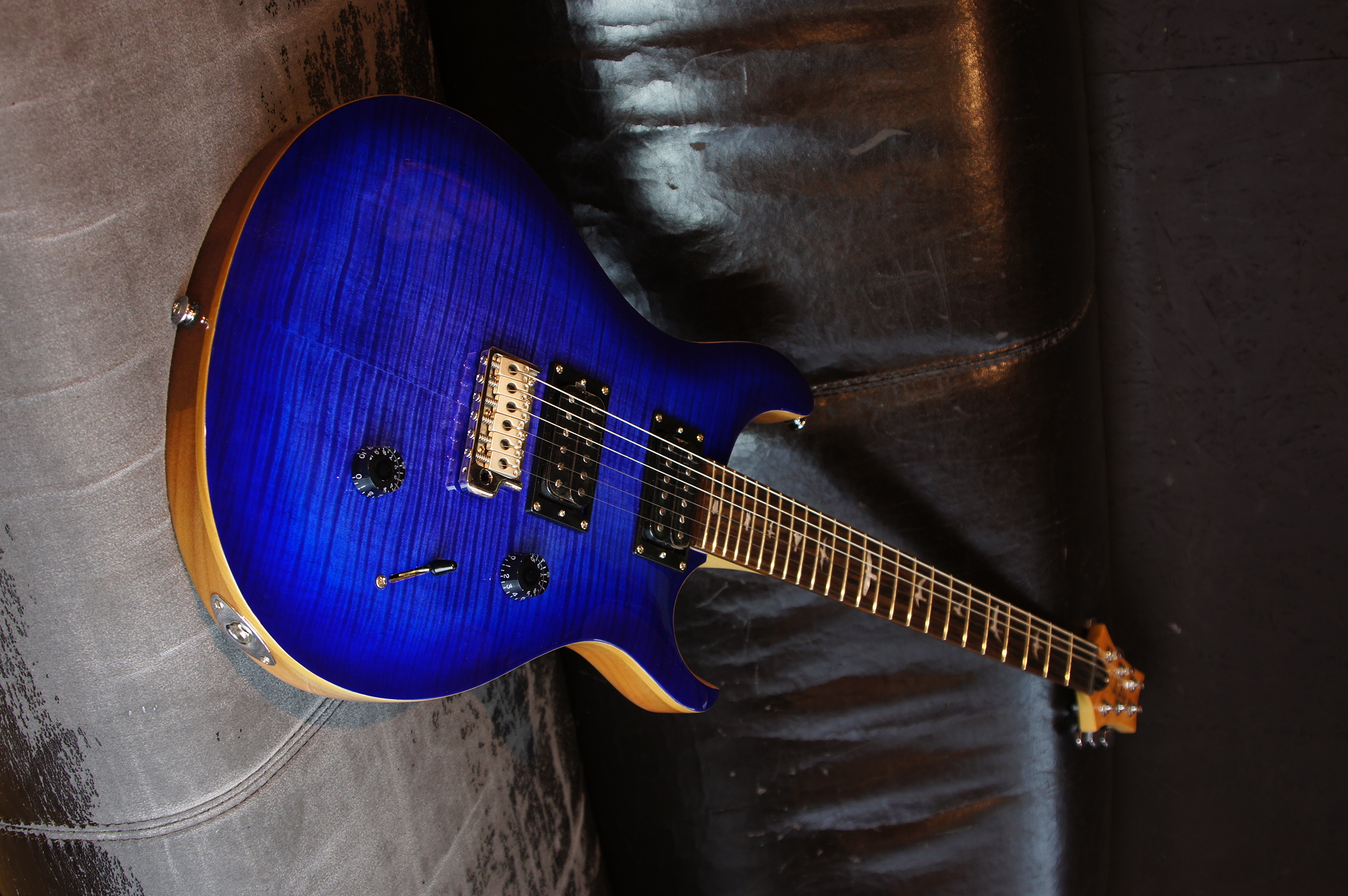 PRS SE Custom 24 - Faded Blue Burst