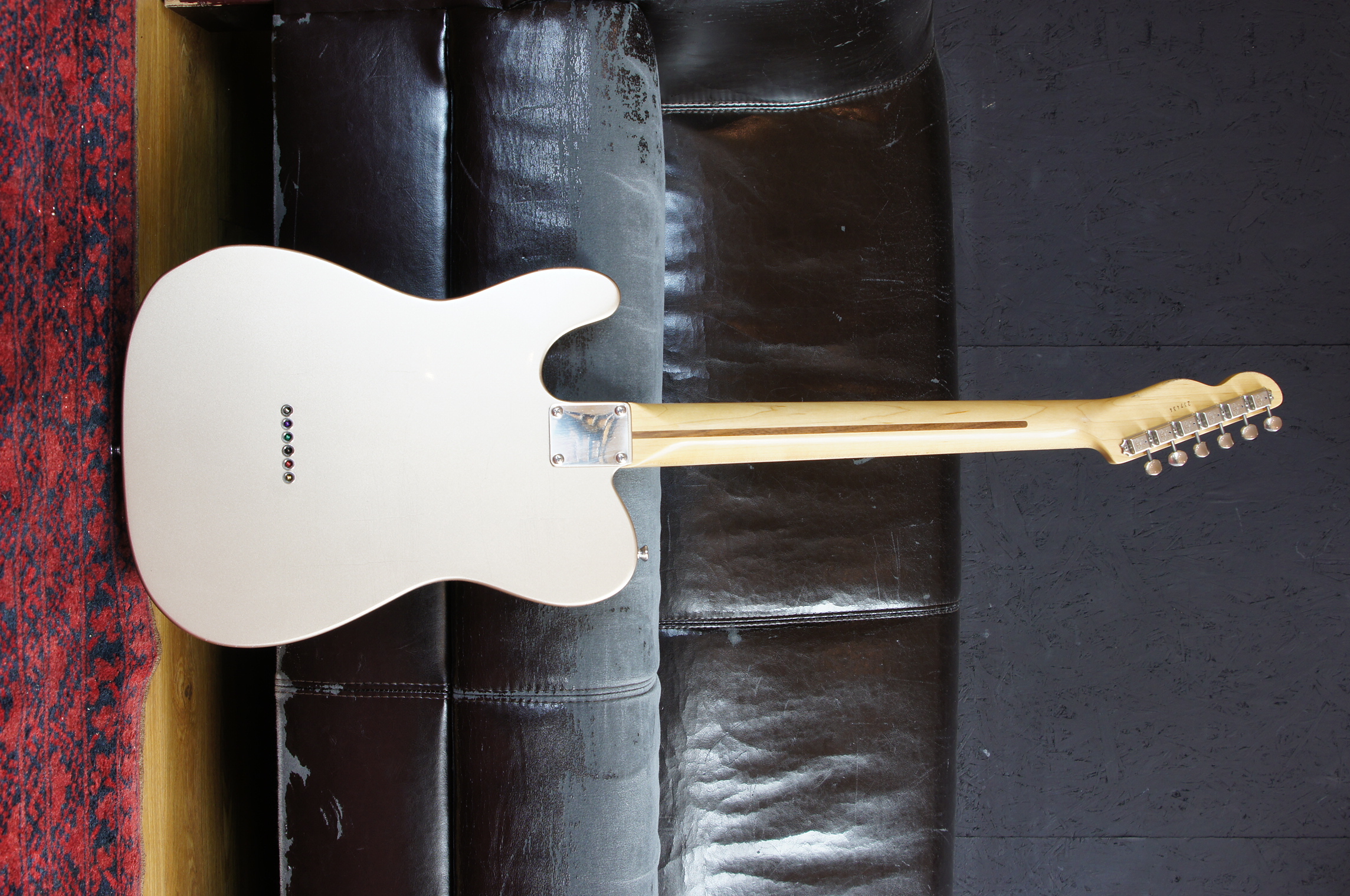 Maybach Texonian T54 Shoreline Gold aged