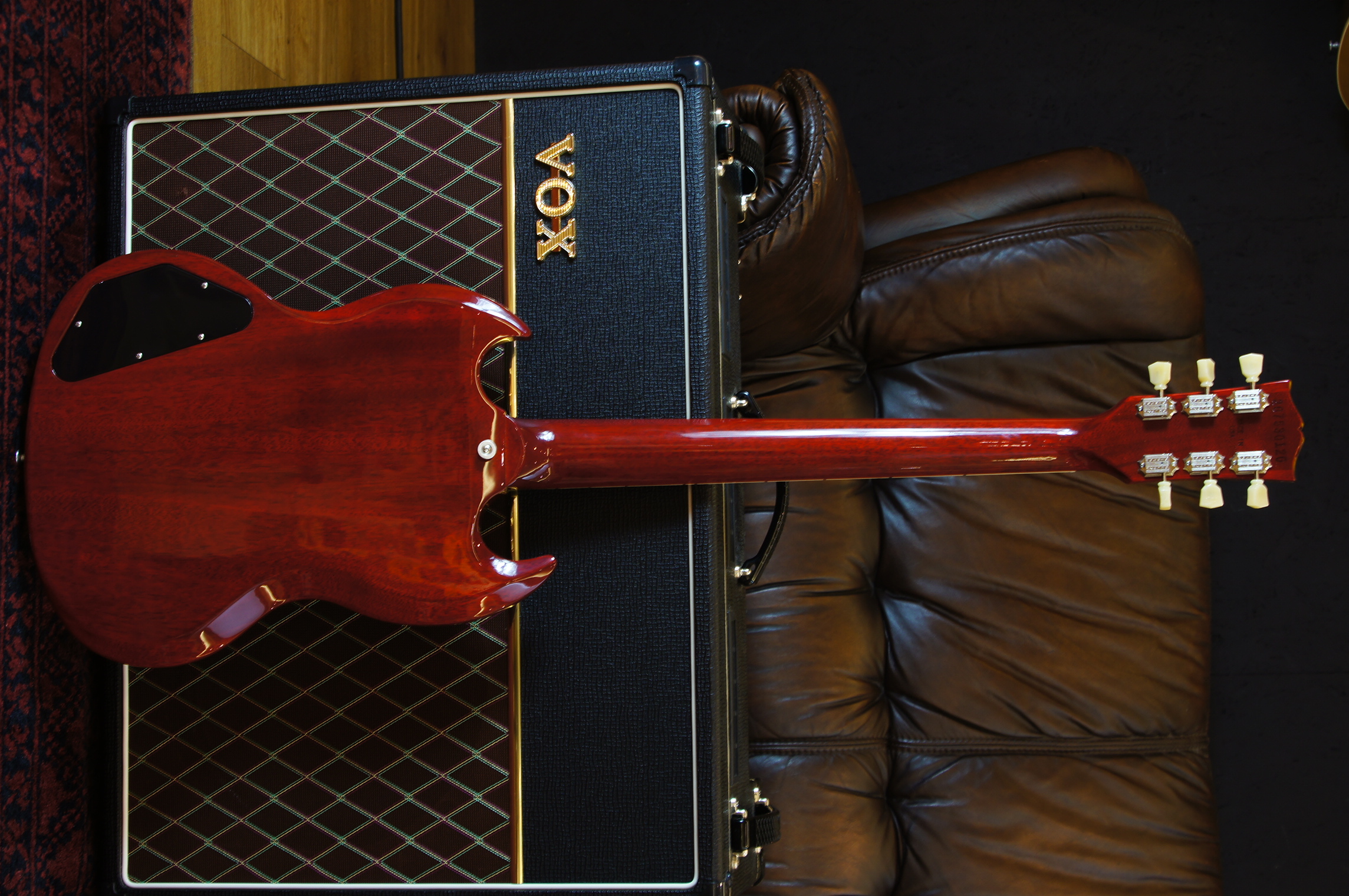 Gibson SG 61 Standard Maestro Vibrola Vintage Cherry