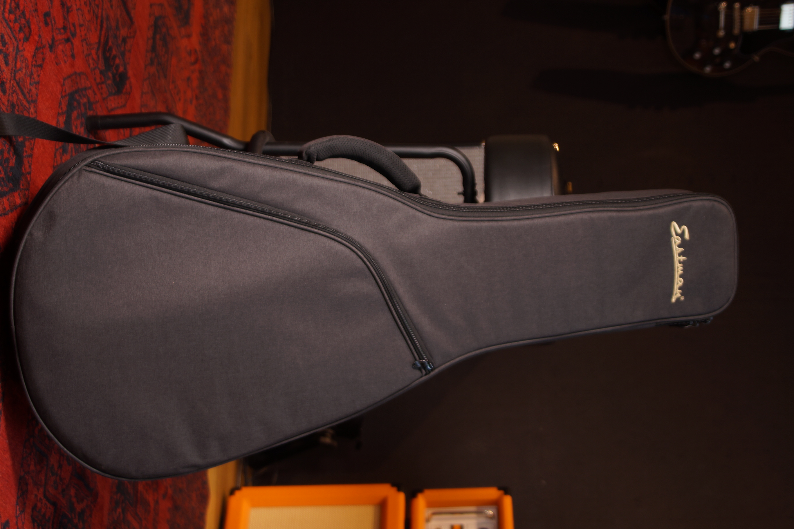 Eastman AR405-P90/TV-SB