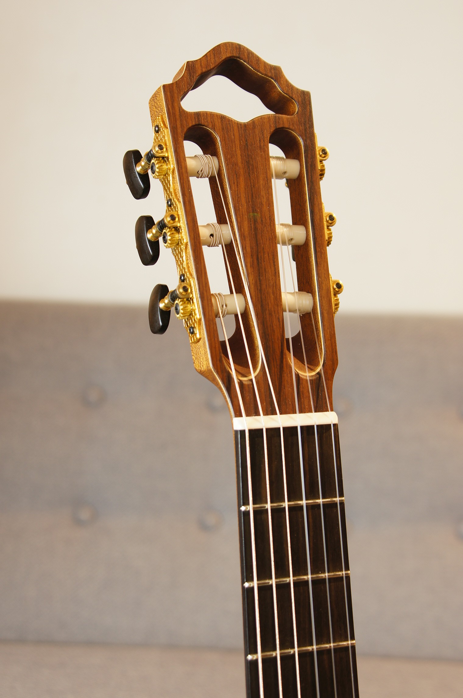 Höfner Meistergitarre HM88 Fichte/Palisander inklusive Koffer