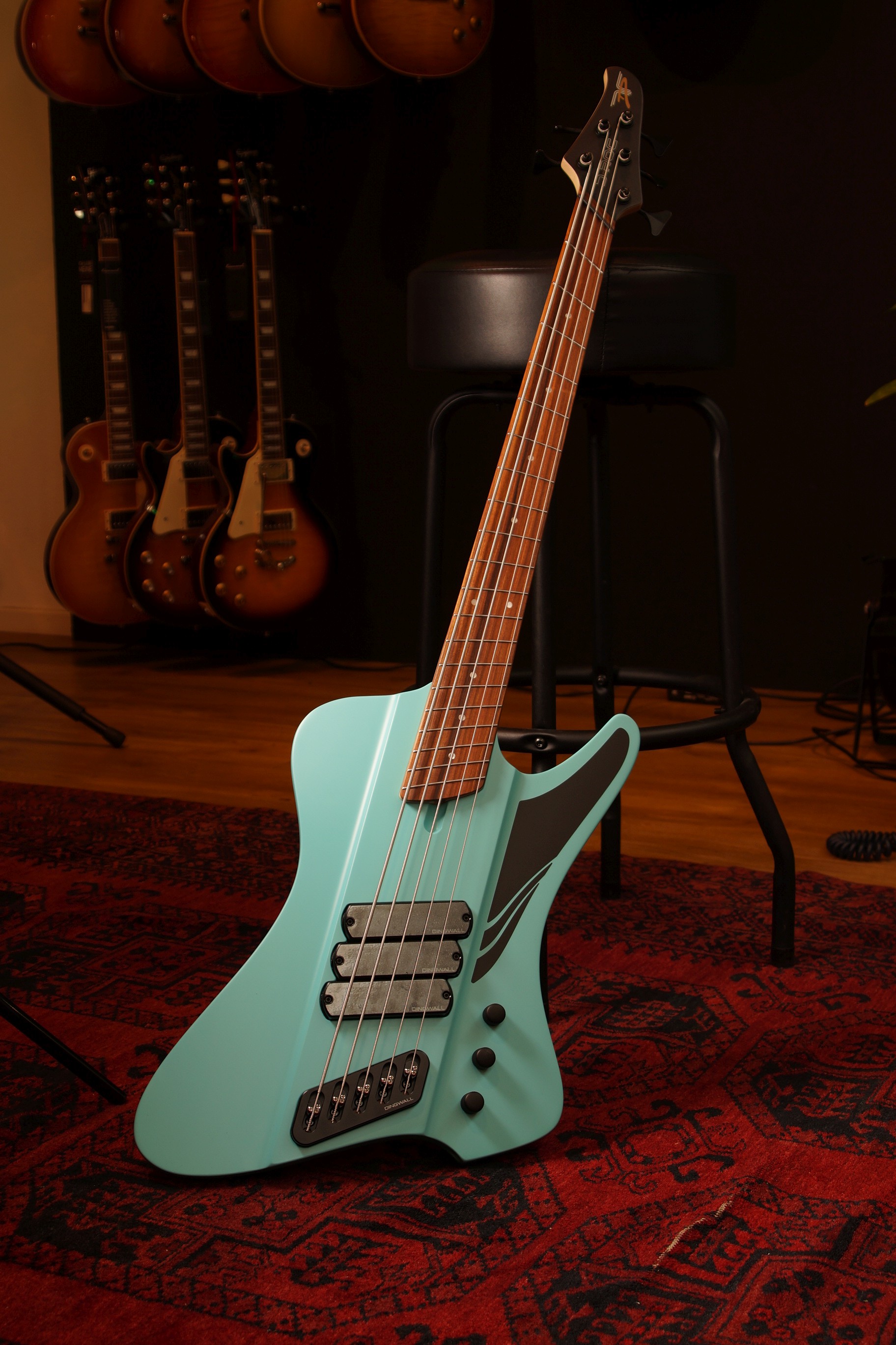 Dingwall D-Roc Standard 5-String Matte Celestial Blue