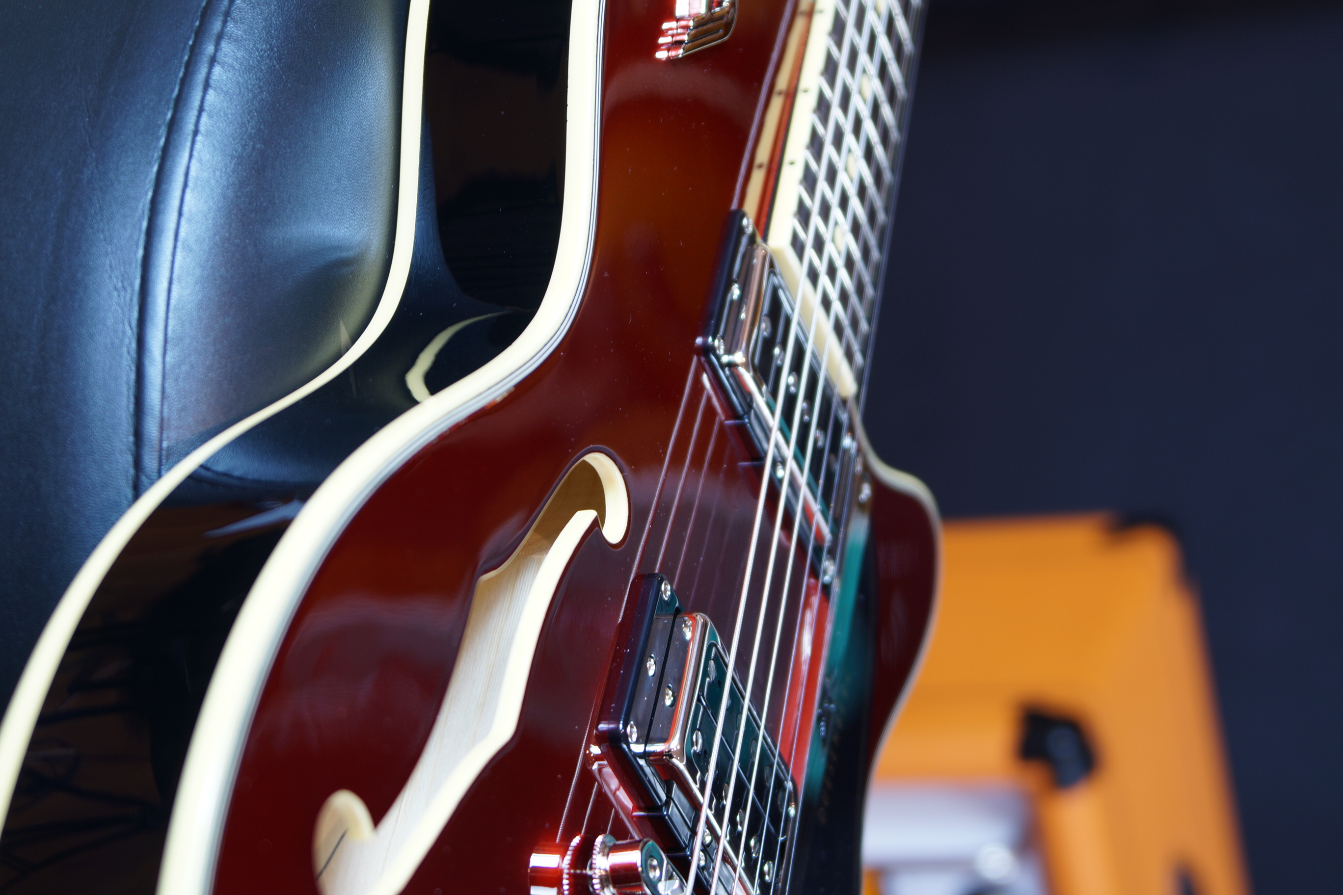 Duesenberg Starplayer III Catalina Red B-Stock inkl. Gigbag