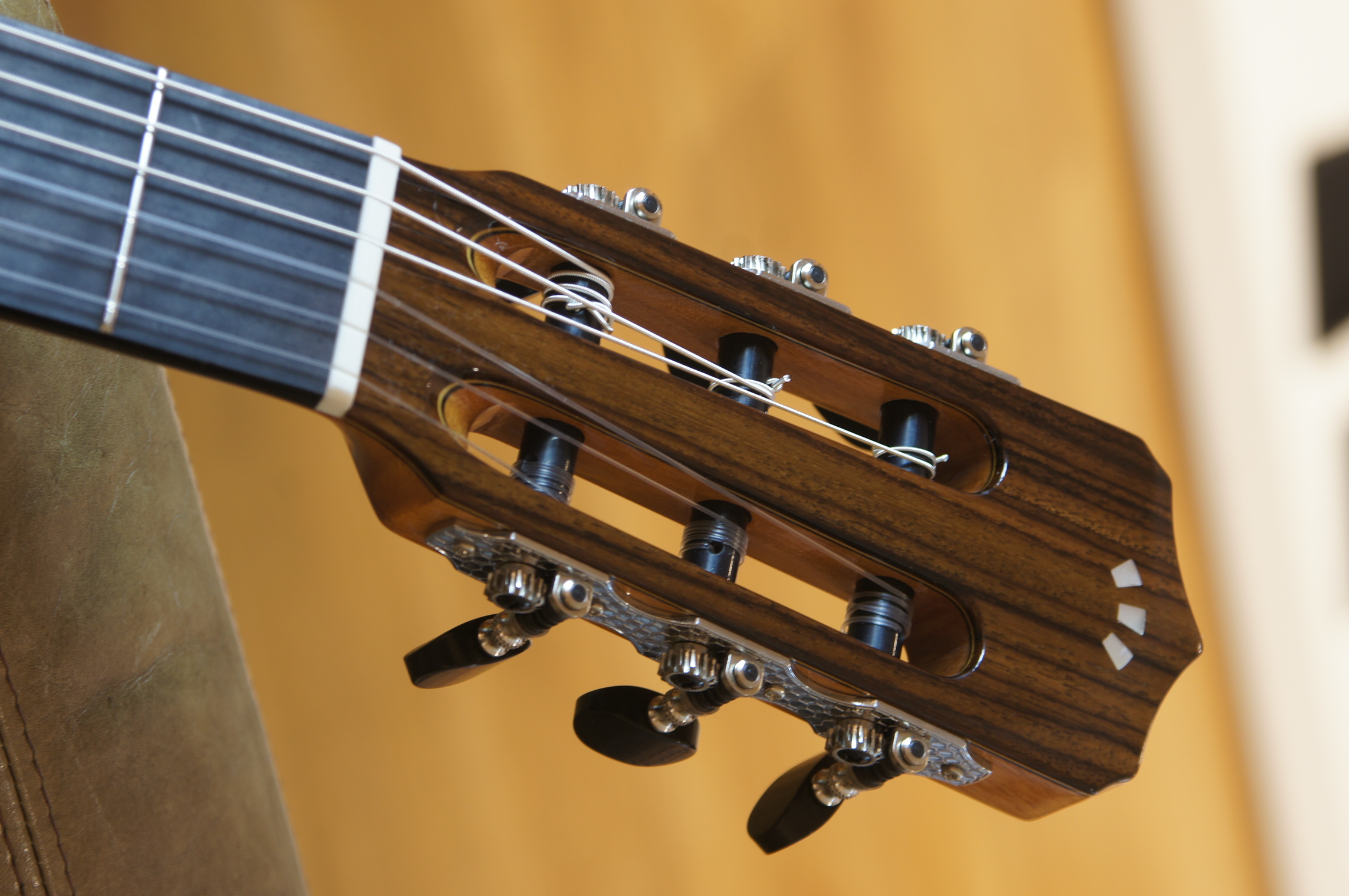 Cordoba Fusion Orchestra CE CD Tear Drop Burst