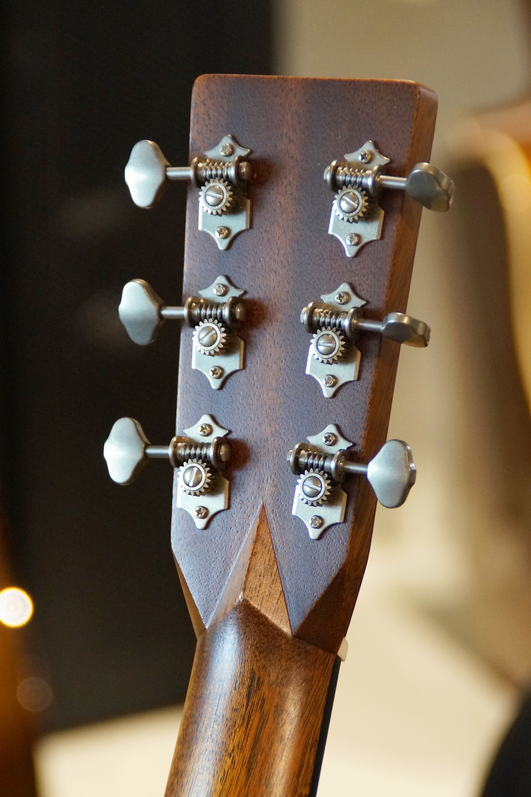 Martin D-28 Street Legend