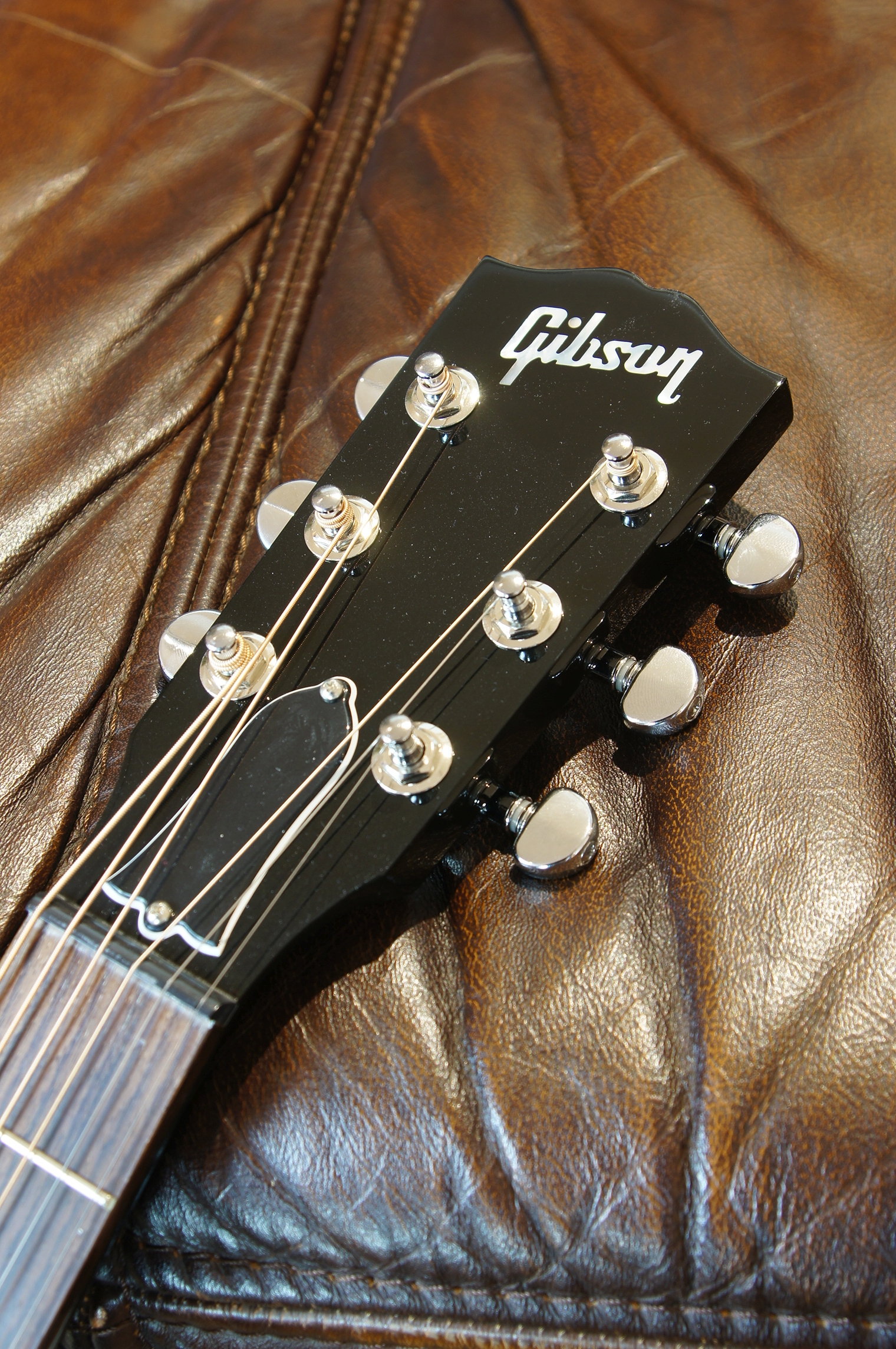 Gibson L-00 Standard Vintage Sunburst